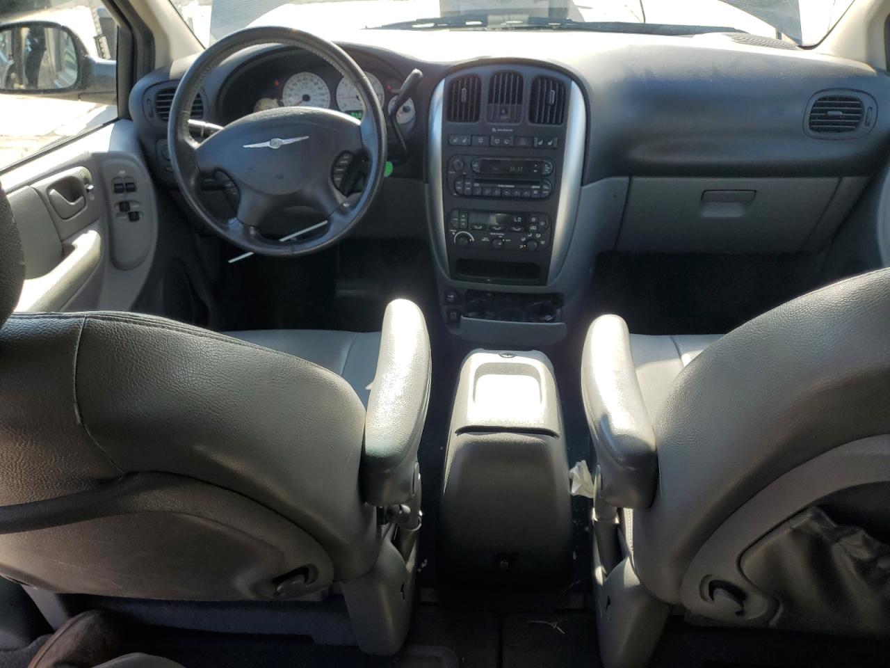 2006 Chrysler Town & Country Touring VIN: 2A4GP54L86R924531 Lot: 62865205