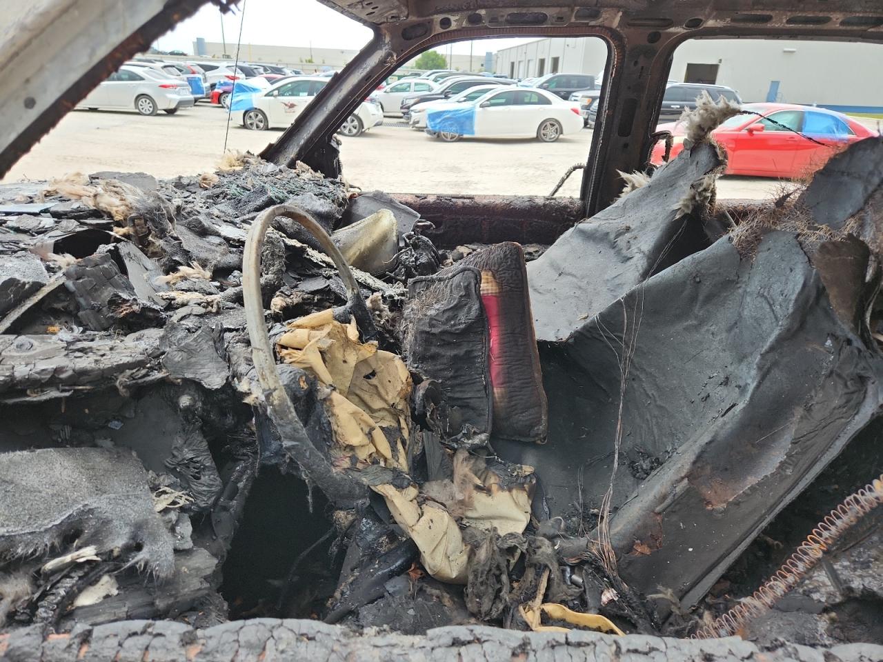 2004 Chevrolet Silverado C2500 Heavy Duty VIN: 1GCHC23U14F156605 Lot: 62670485