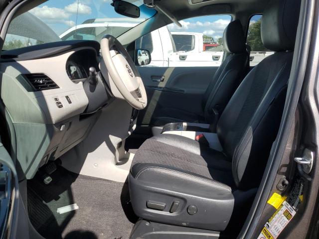  TOYOTA SIENNA 2012 Silver