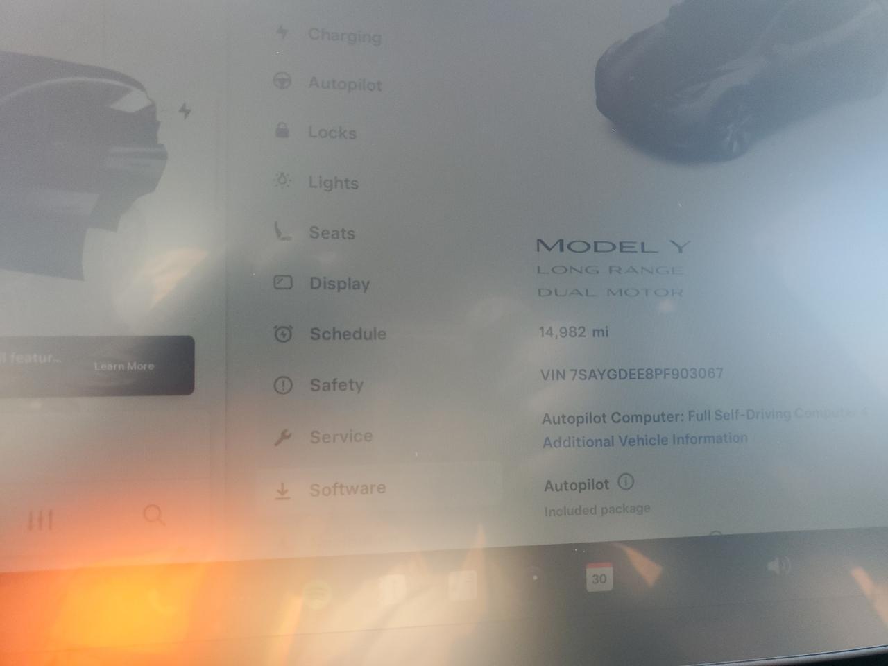 2023 Tesla Model Y VIN: 7SAYGDEE8PF903067 Lot: 66915945