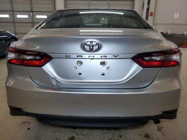  TOYOTA CAMRY 2023 Srebrny