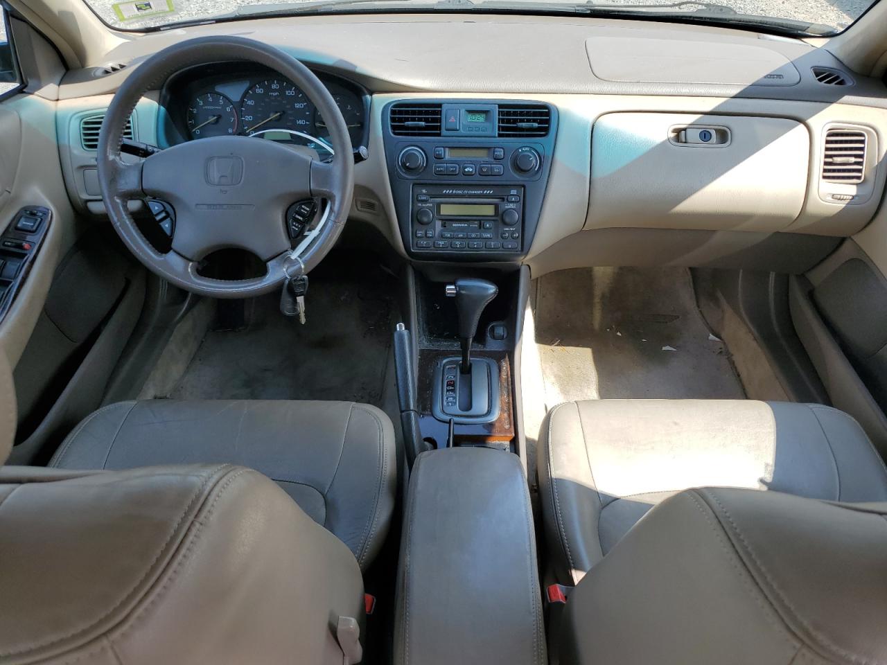 2001 Honda Accord Ex VIN: 1HGCG16571A073168 Lot: 65041825