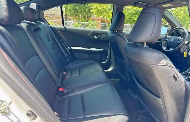 Sedans HONDA ACCORD 2017 Biały