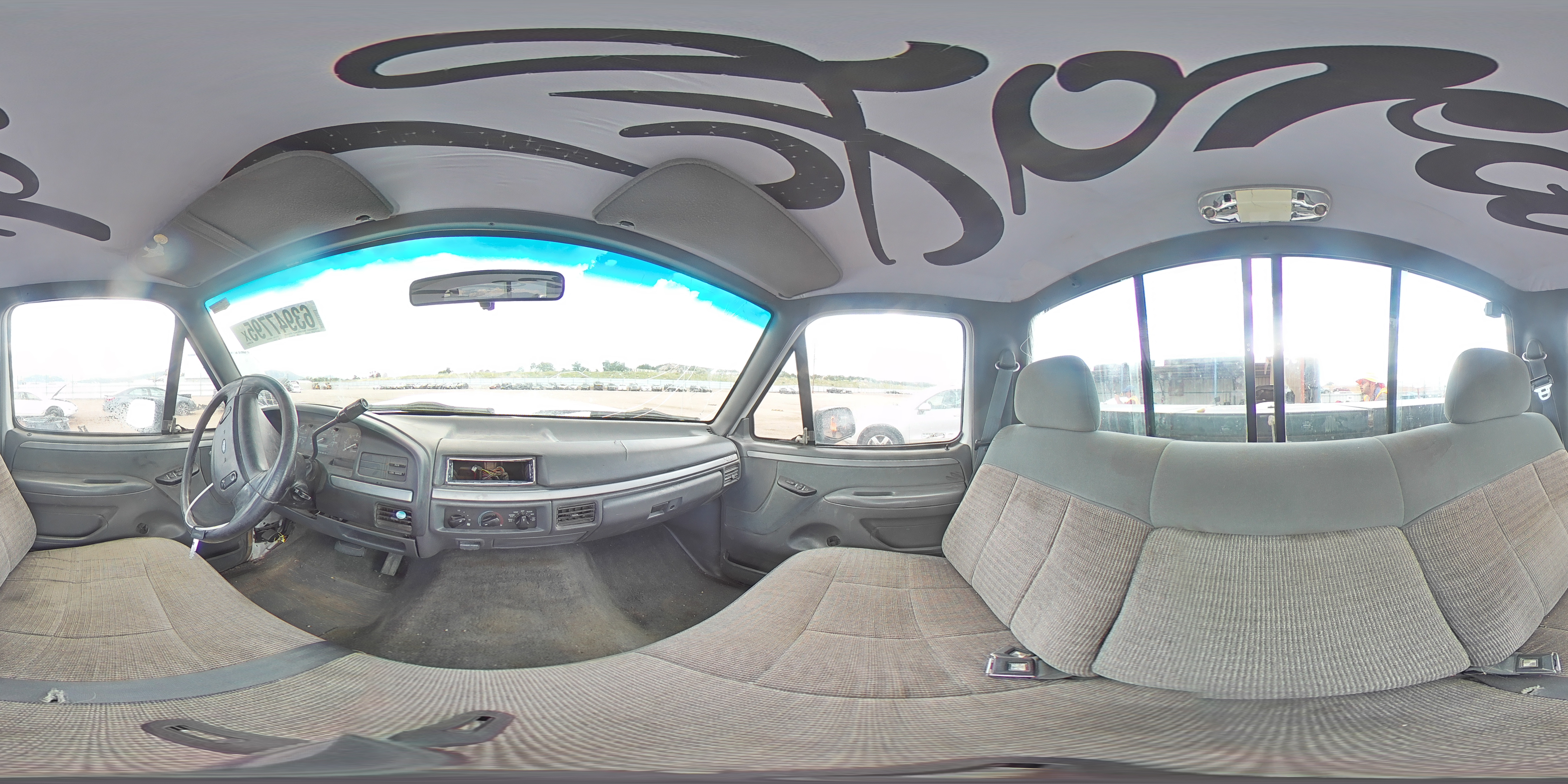 1993 Ford F150 VIN: 2FTEF14H3PCA62828 Lot: 63947795