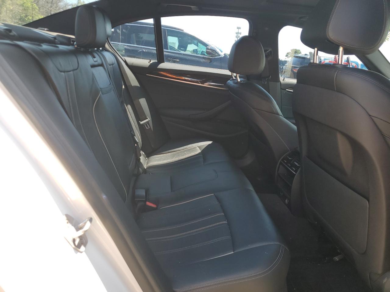 2018 BMW 530Xe VIN: WBAJB1C57JB374491 Lot: 63230245
