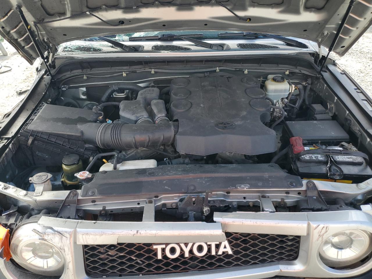 2010 Toyota Fj Cruiser VIN: JTEBU4BF0AK093366 Lot: 63852595