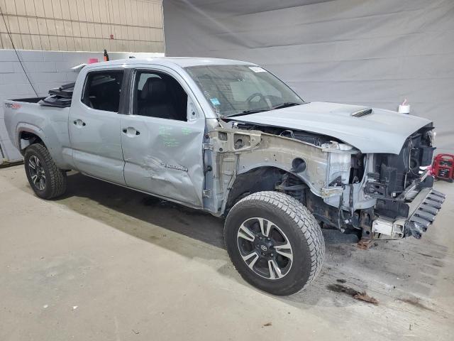  TOYOTA TACOMA 2019 Srebrny