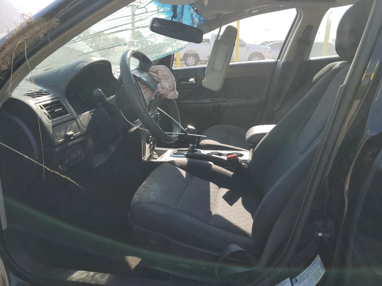 2012 Ford Fusion Se VIN: 3FAHP0HA7CR117984 Lot: 63586035