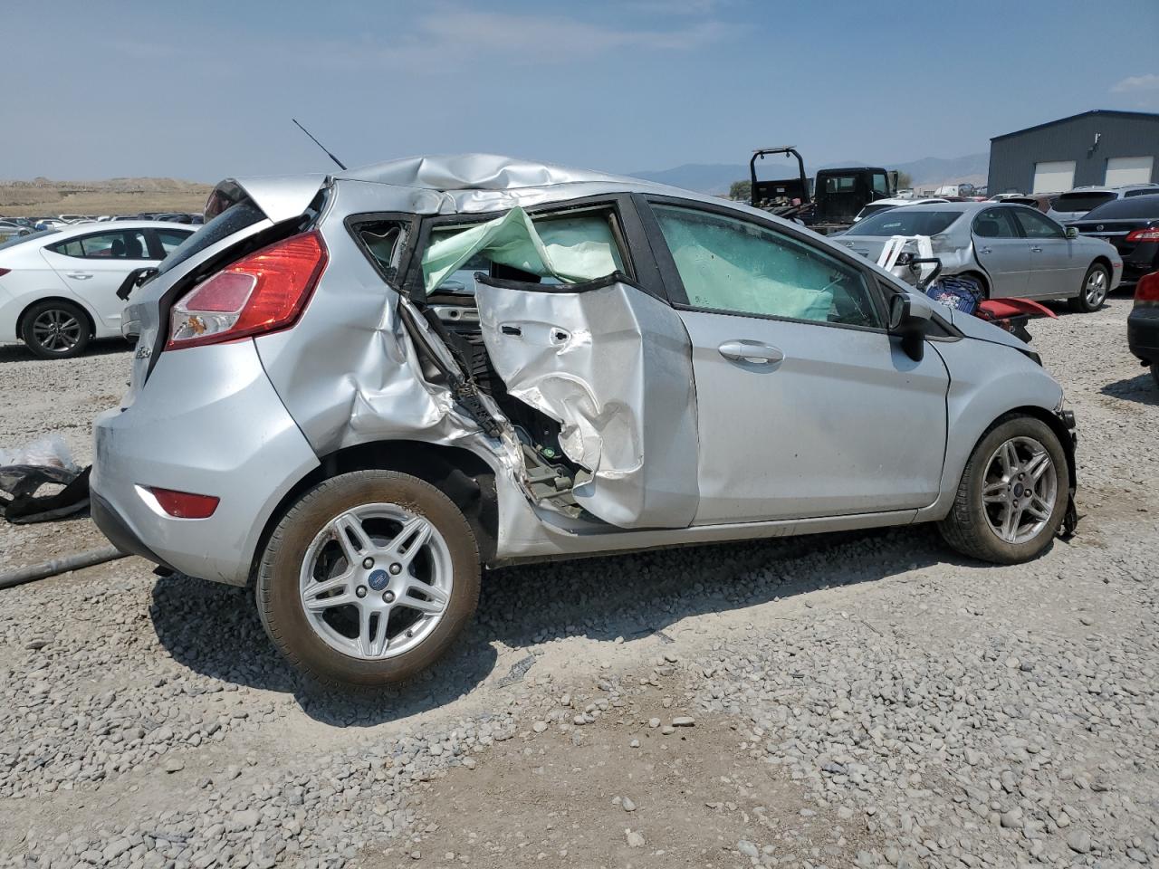 2019 Ford Fiesta Se 3FADP4EJ2KM117137 photo #4