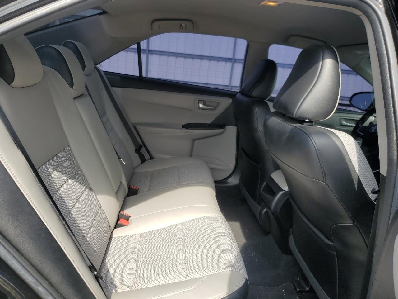 2016 Toyota Camry Le VIN: 4T1BF1FK6GU235880 Lot: 65143035