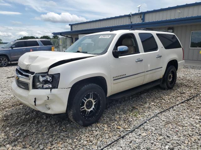  CHEVROLET SUBURBAN 2013 Cream
