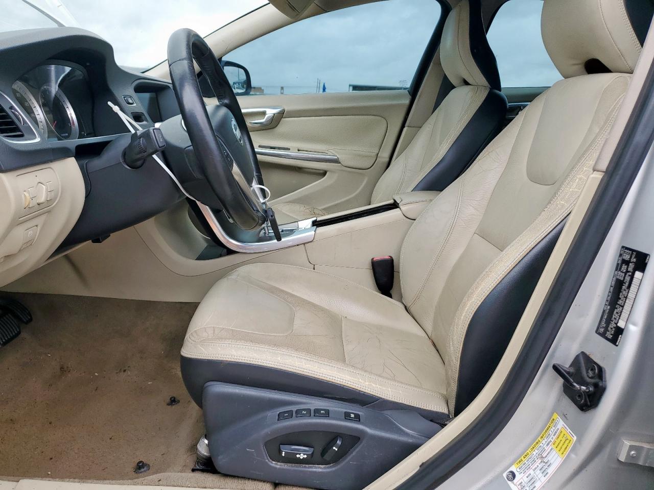 2012 Volvo S60 T5 VIN: YV1622FS6C2114788 Lot: 64247095