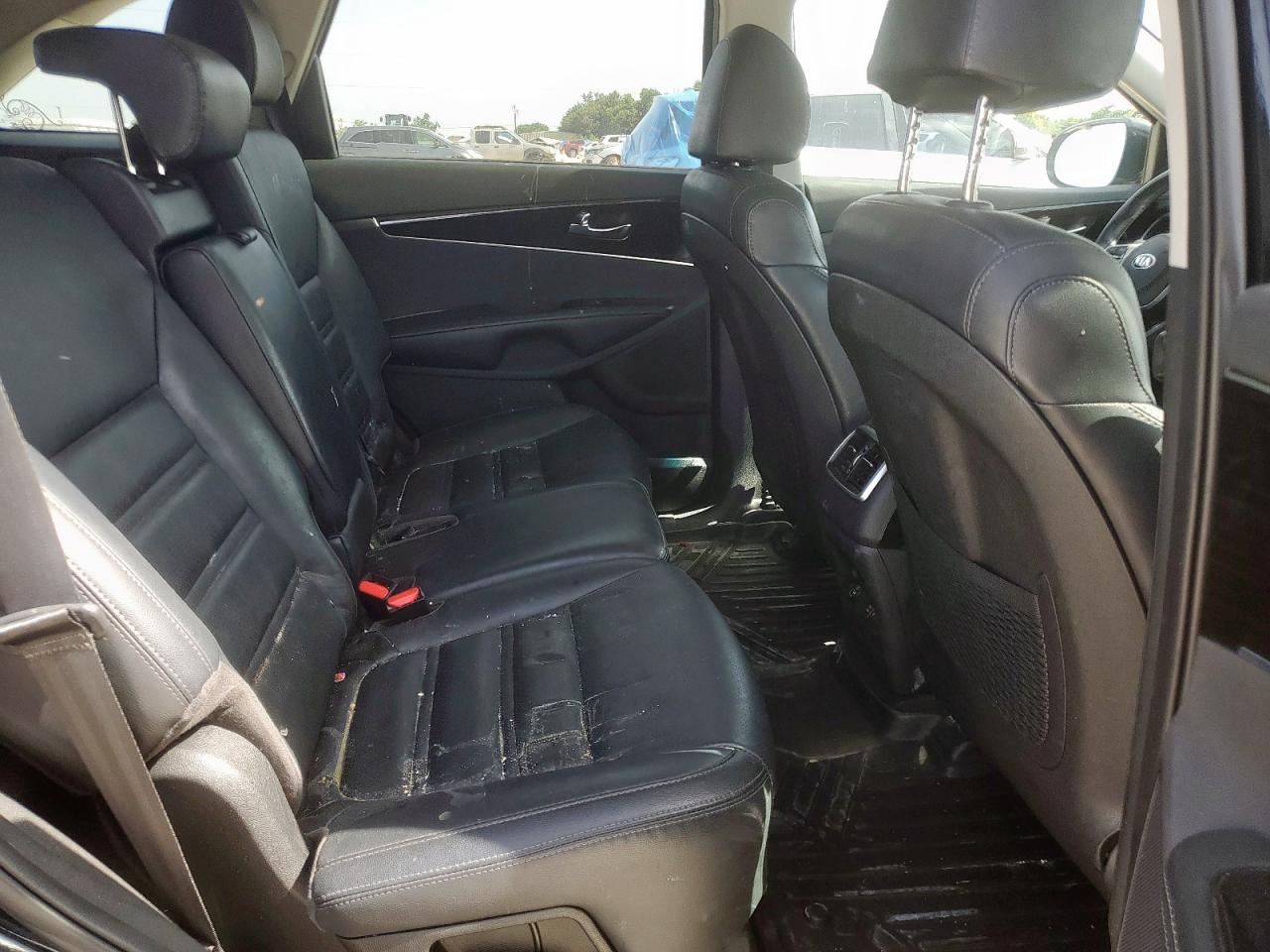 2019 Kia Sorento Ex VIN: 5XYPH4A59KG566115 Lot: 60780525