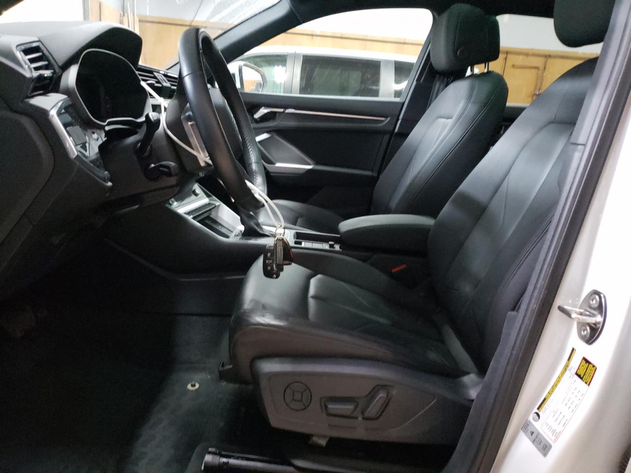 2020 Audi Q3 Premium S Line VIN: WA1DECF35L1123209 Lot: 64091815