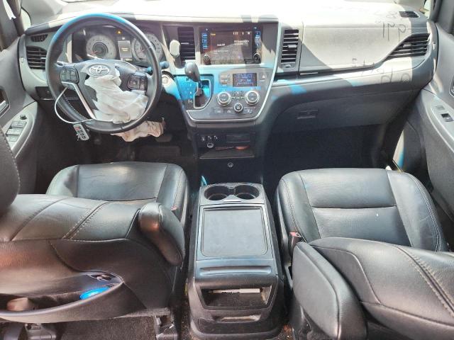  TOYOTA SIENNA 2015 Czarny