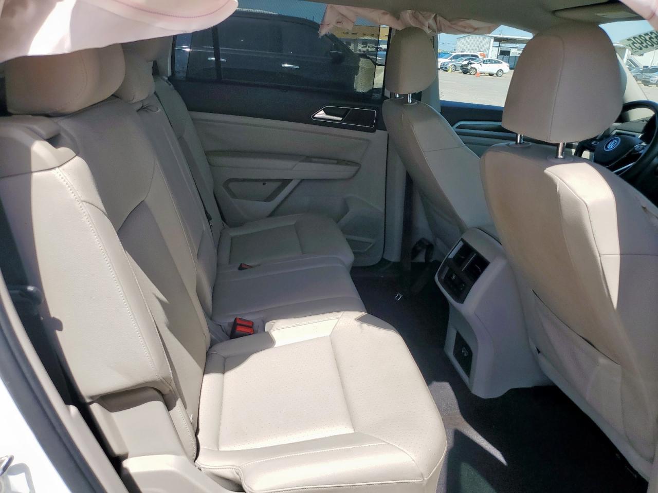 2019 Volkswagen Atlas Sel VIN: 1V2ER2CA2KC576586 Lot: 64265895