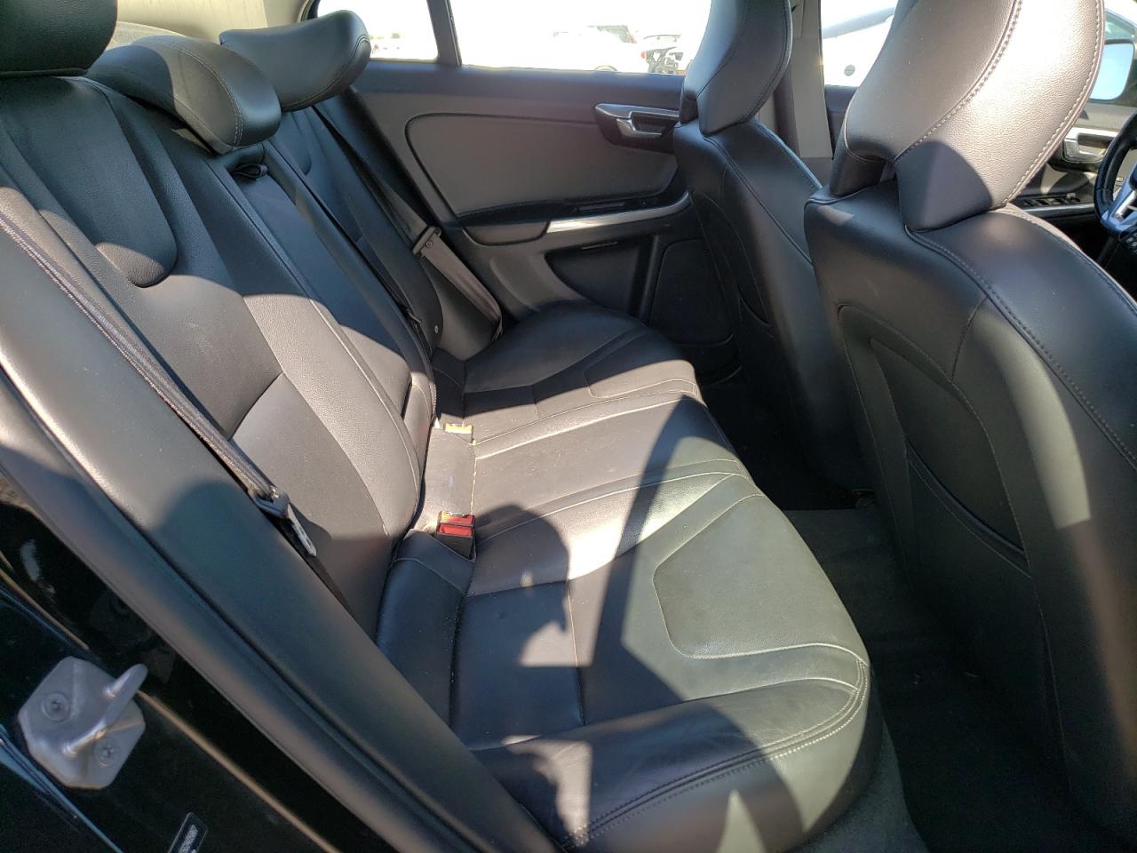 2016 Volvo S60 Premier VIN: YV126MFK5G2405867 Lot: 63696245