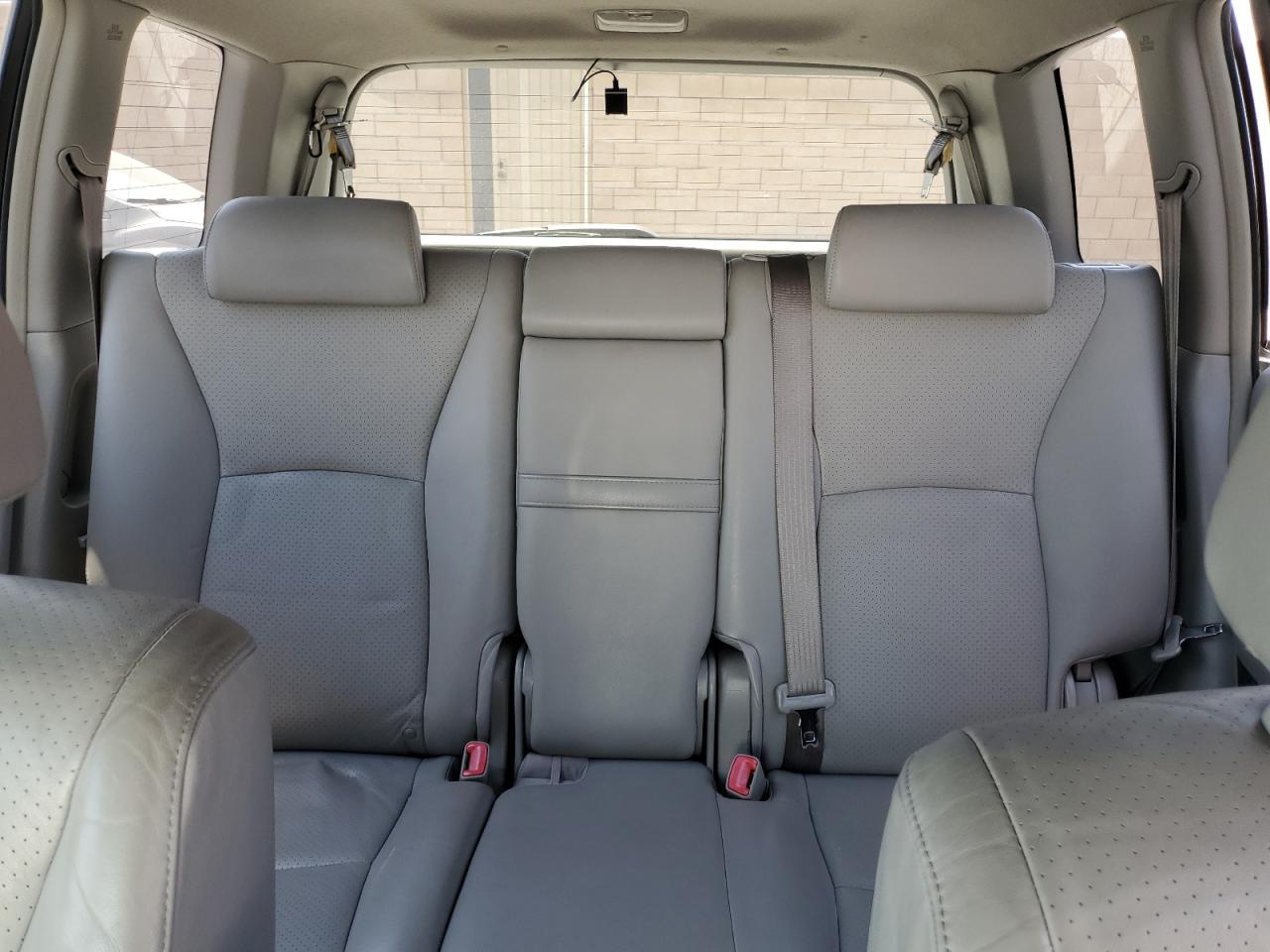 2006 Toyota Highlander Limited VIN: JTEDP21A960106564 Lot: 63978845