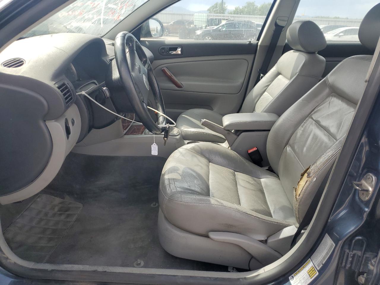 2004 Volkswagen Passat Gls VIN: WVWPD63B74P194445 Lot: 63280145