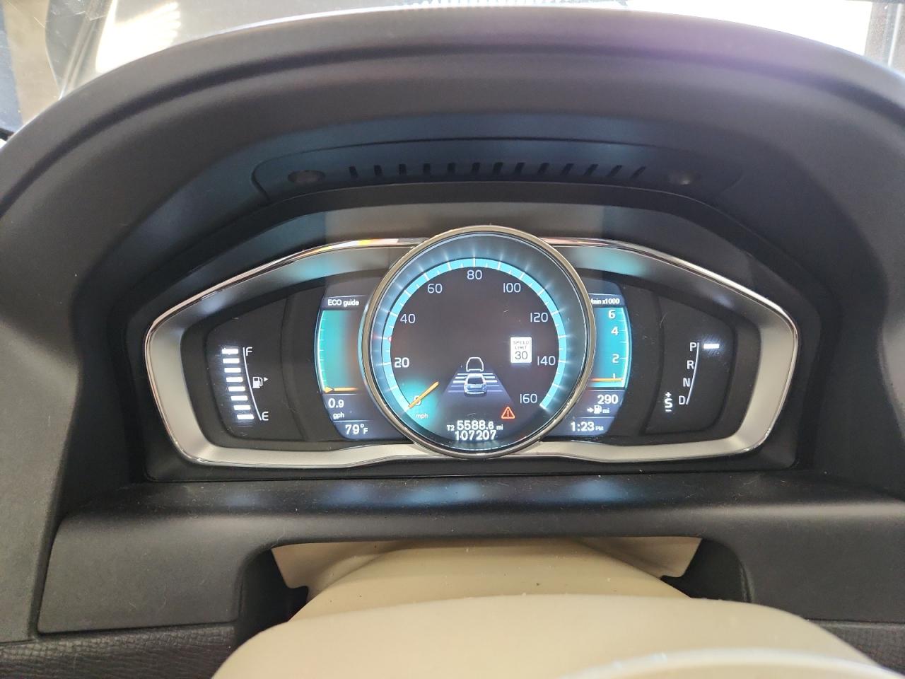 2016 Volvo Xc60 T6 Platinum VIN: YV4902RM4G2812728 Lot: 63911755