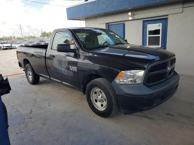  RAM 1500 2016 Czarny