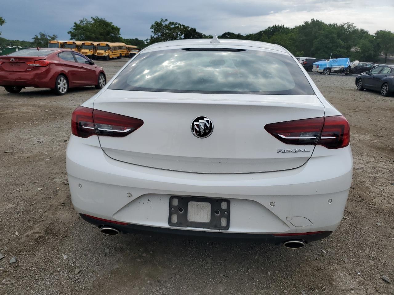 2019 Buick Regal Essence VIN: W04GP6SX6K1061142 Lot: 65211445