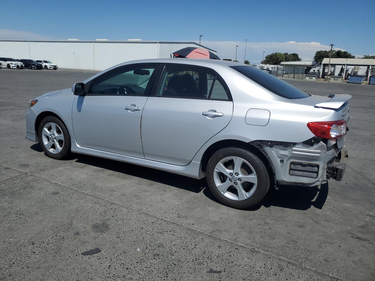 2t1bu4ee7dc985952 2T1BU4EE7DC985952 2013 Toyota Corolla Base
