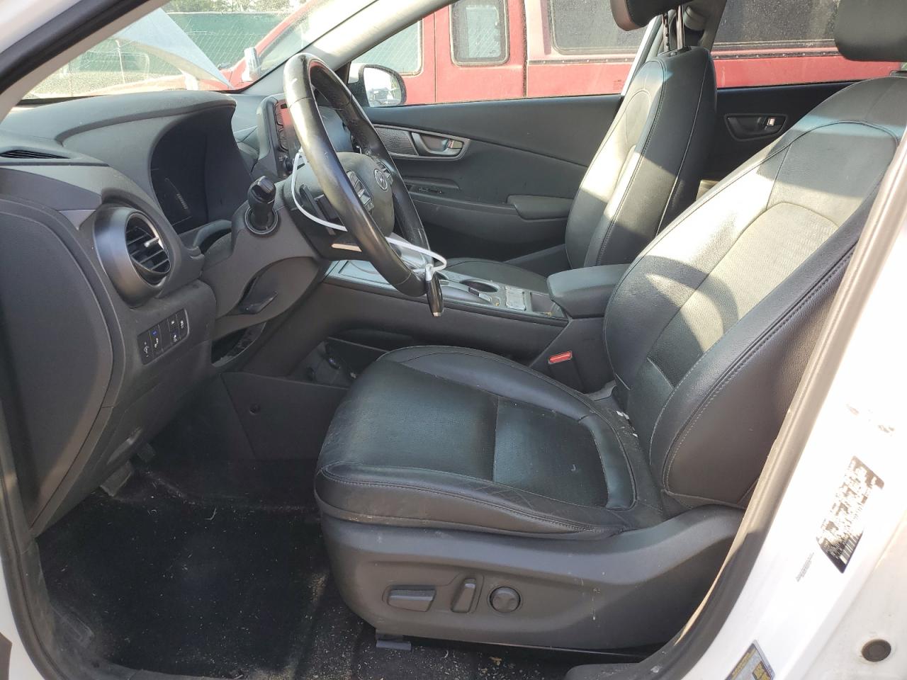2021 Hyundai Kona Limited VIN: KM8K33AGXMU133131 Lot: 63532375