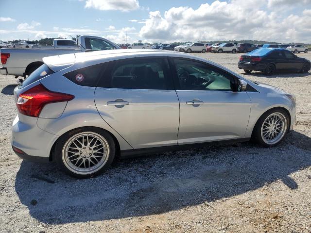  FORD FOCUS 2014 Srebrny