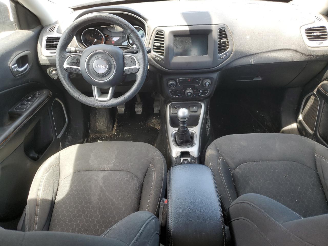 2019 Jeep Compass Sport VIN: 3C4NJCAB7KT686256 Lot: 64964315