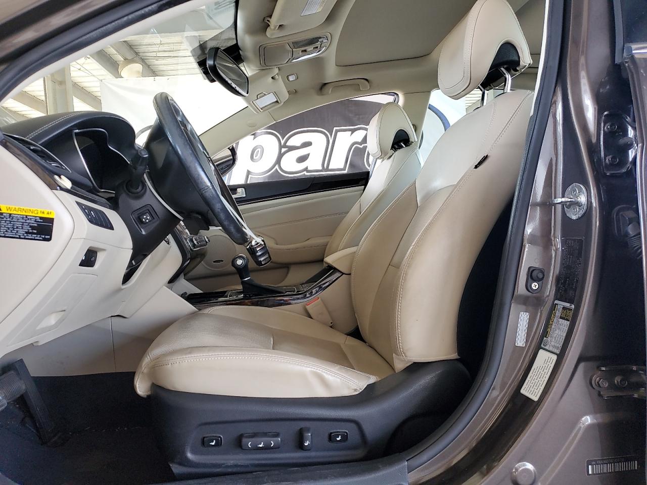 2014 Kia Cadenza Premium VIN: KNALN4D74E5124728 Lot: 62922875