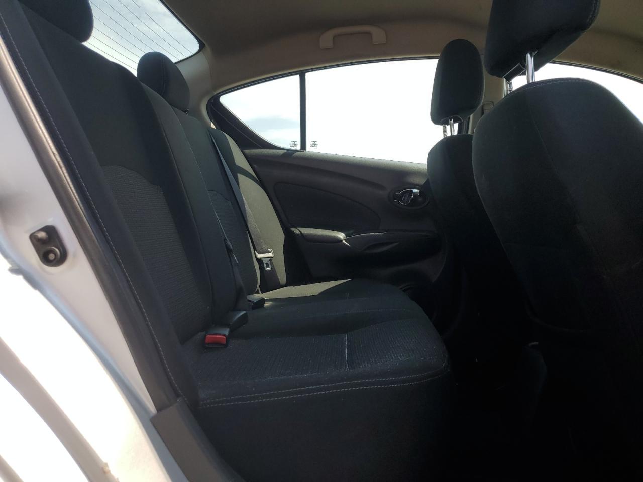 2019 Nissan Versa S VIN: 3N1CN7AP0KL851985 Lot: 63107825