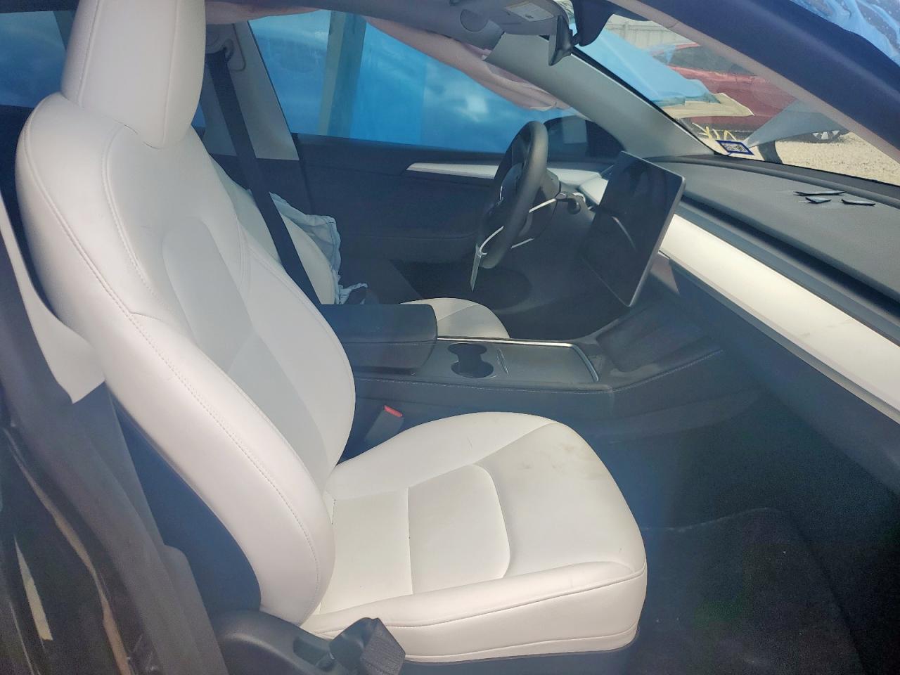 2023 Tesla Model Y VIN: 7SAYGDEE5PA168500 Lot: 63228175