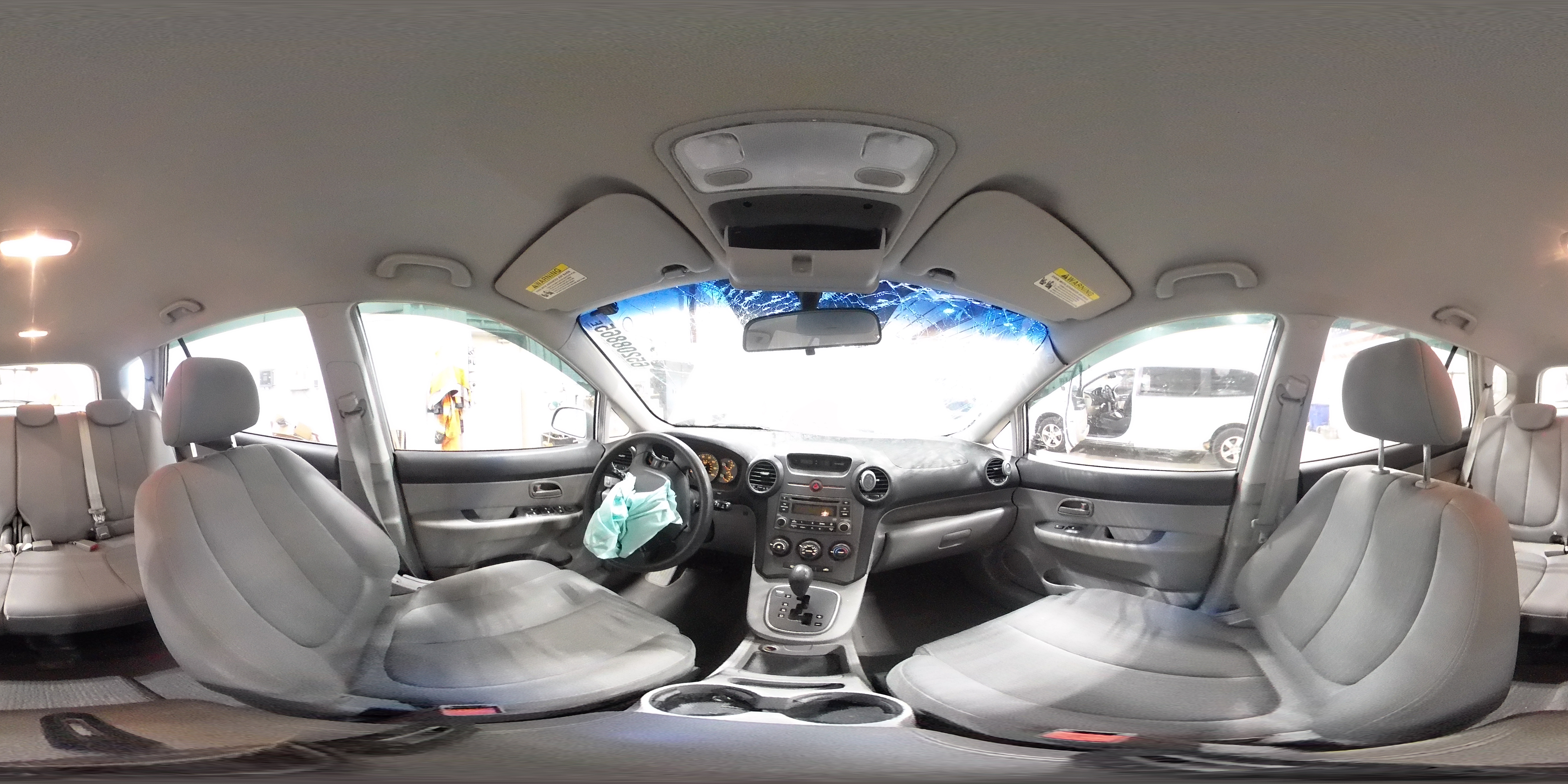 2007 Kia Rondo Base VIN: KNAFG525477088674 Lot: 65208865