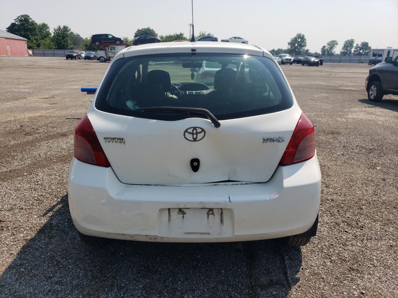 2008 Toyota Yaris VIN: JTDKT923485157427 Lot: 60017635