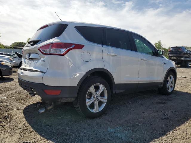  FORD ESCAPE 2015 Белы