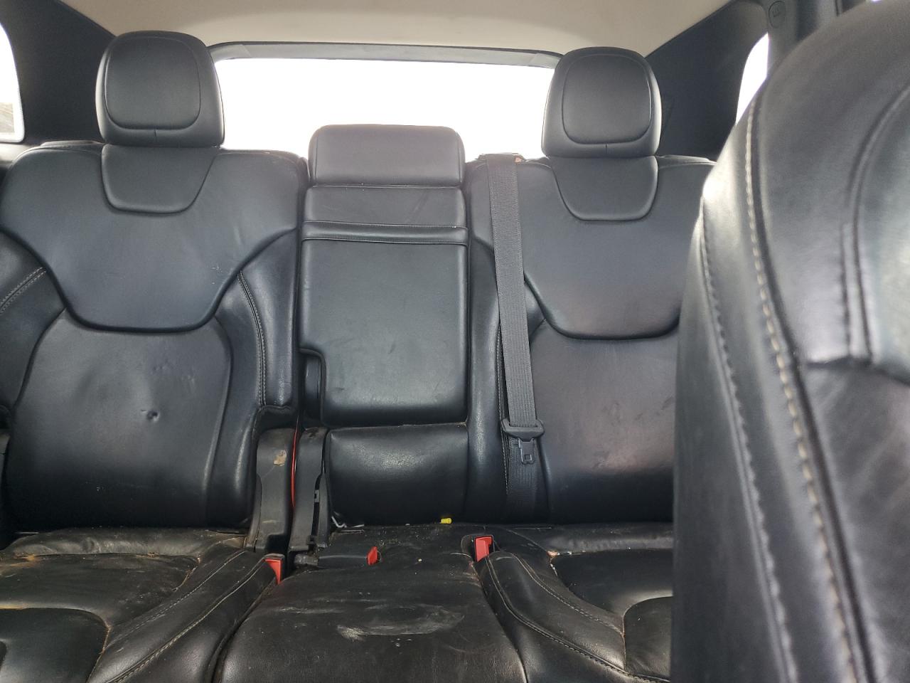 2015 Jeep Cherokee Latitude VIN: 1C4PJMCS1FW610513 Lot: 65541805