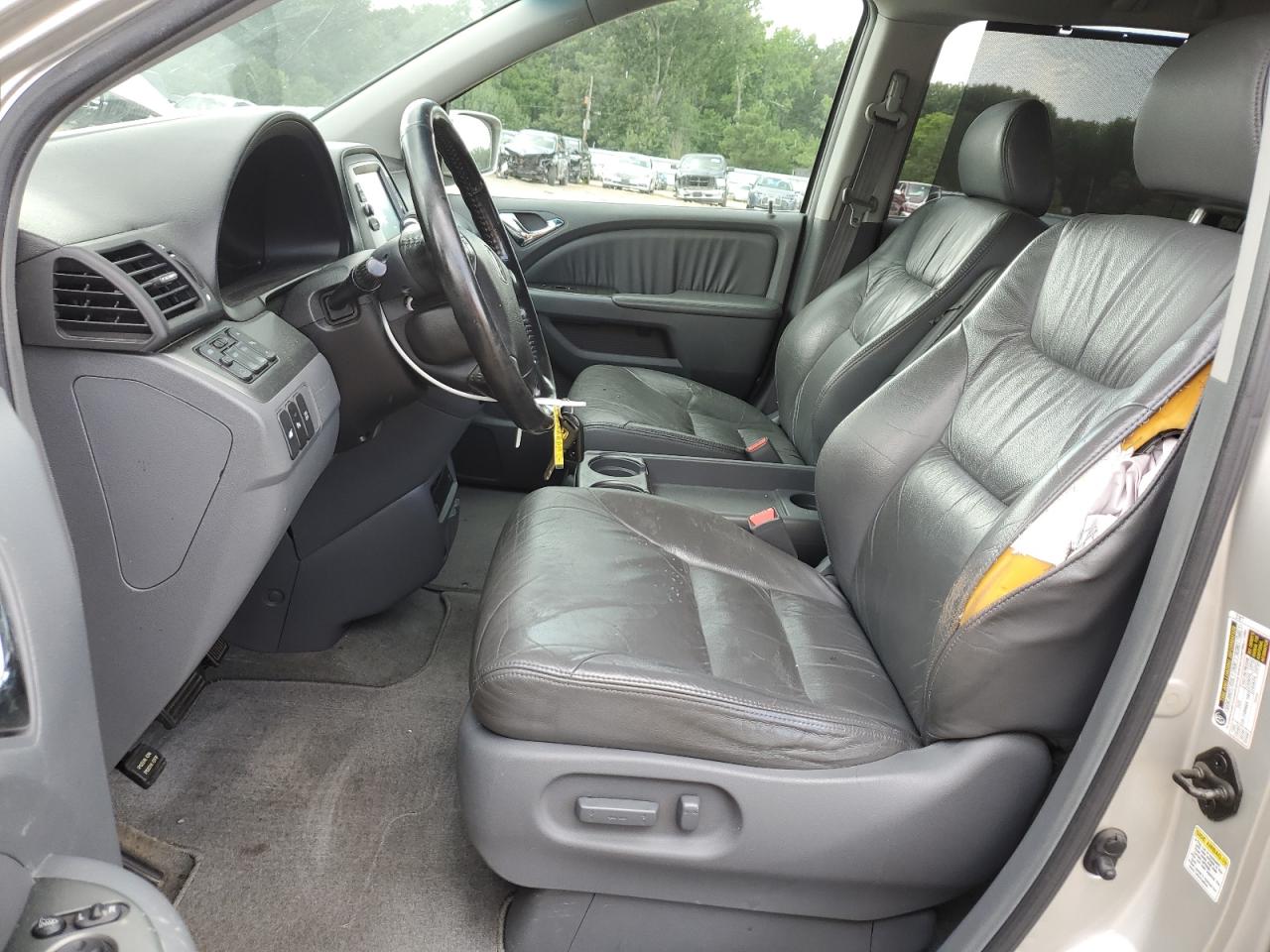 2006 Honda Odyssey Touring VIN: 5FNRL38886B015317 Lot: 63992125