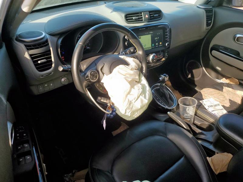  KIA SOUL 2016 Srebrny