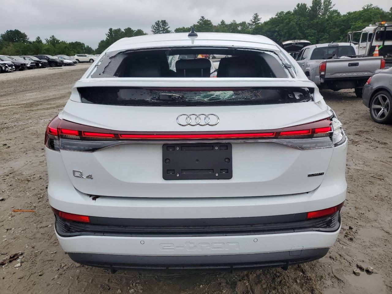 2025 Audi Q4 E-Tron Sportback Premium VIN: WA12UBFZ1SP001581 Lot: 64114255