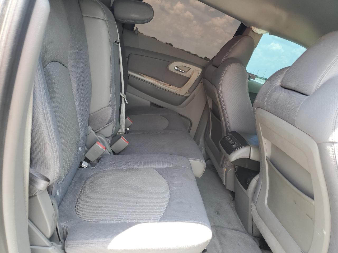 2012 Chevrolet Traverse Ls VIN: 1GNKRFED1CJ393638 Lot: 64308285