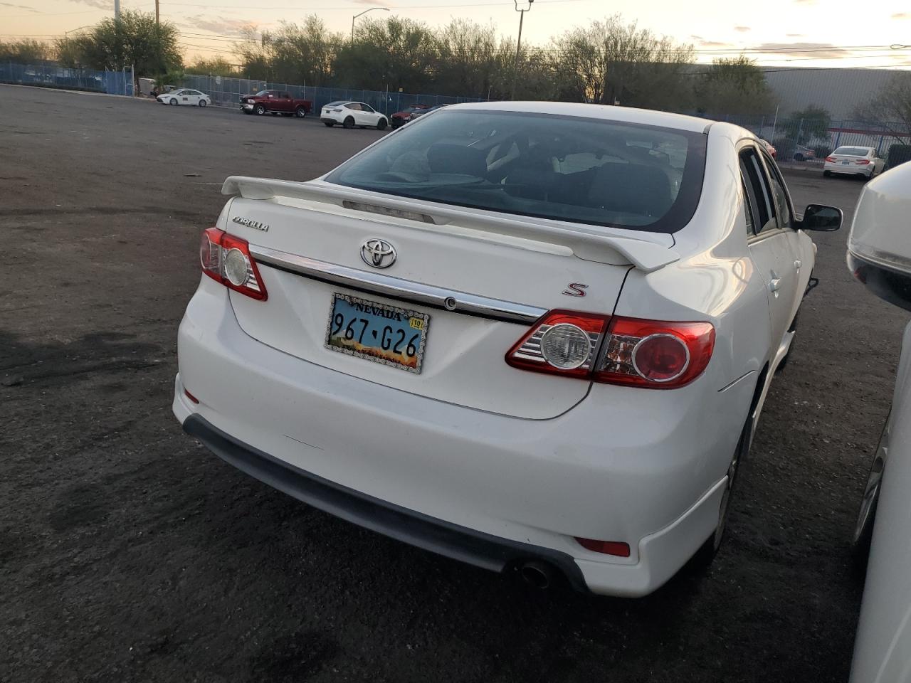 5yfbu4ee5dp079296 5YFBU4EE5DP079296 2013 Toyota Corolla Base