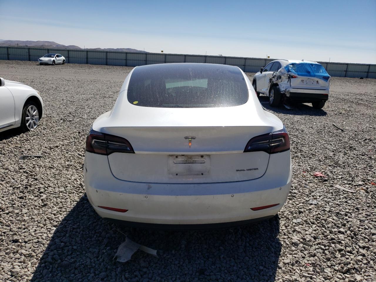 2018 Tesla Model 3 VIN: 5YJ3E1EB0JF185796 Lot: 64245875