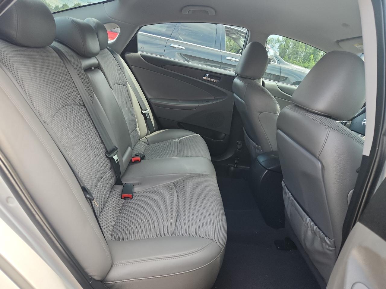 2013 Hyundai Sonata Se VIN: 5NPEC4AB8DH753210 Lot: 63681755