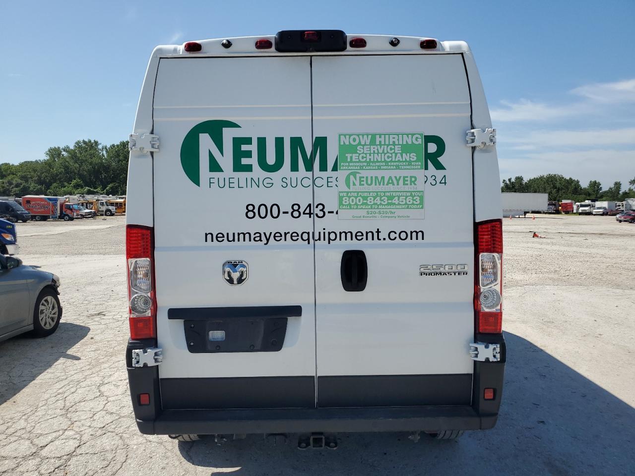 2024 Ram Promaster 2500 2500 High VIN: 3C6LRVDG2RE106727 Lot: 59752375