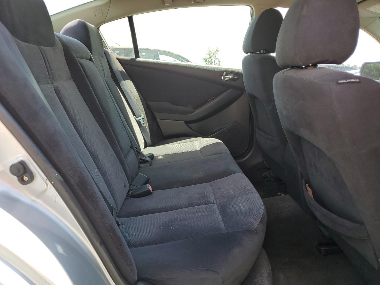 2007 Nissan Altima 2.5 VIN: 1N4AL21E57N404075 Lot: 64719495