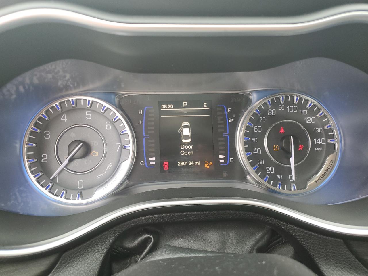 2015 Chrysler 200 Limited VIN: 1C3CCCAB2FN741630 Lot: 64204345