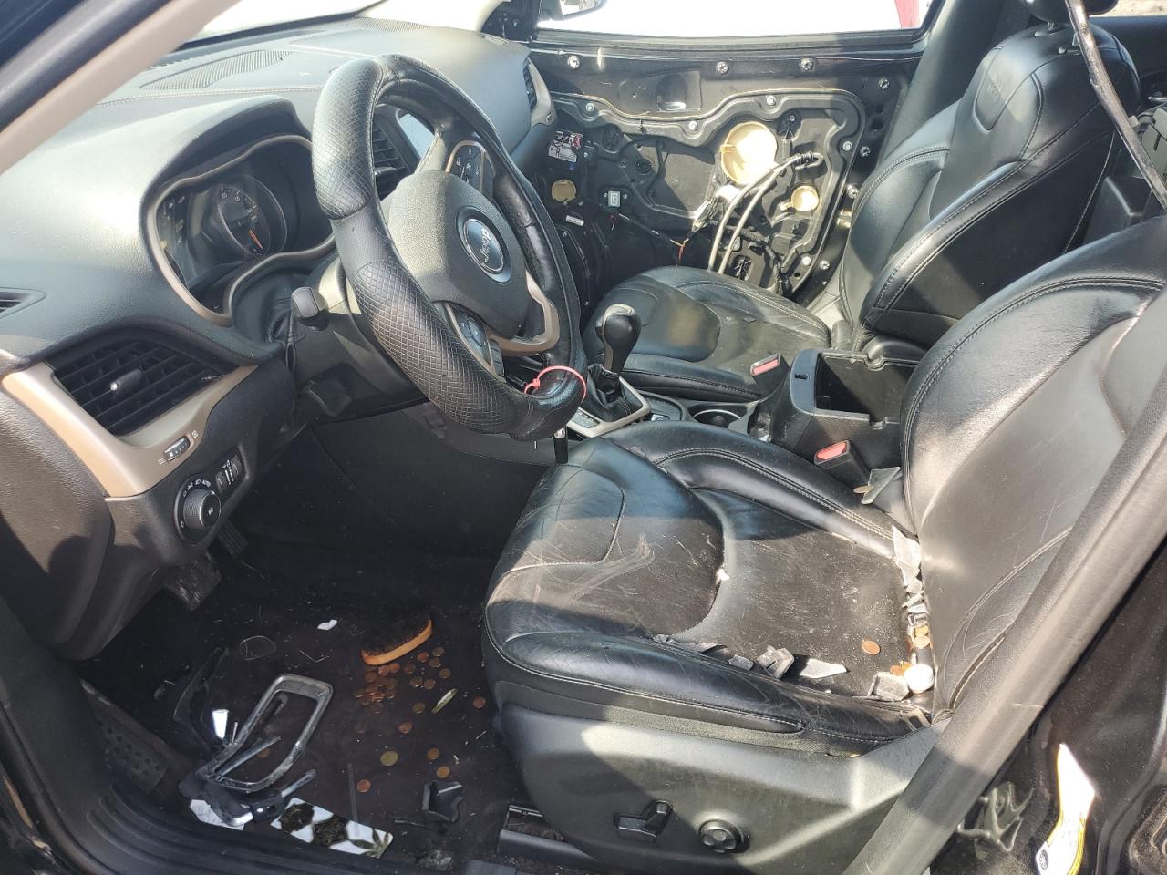 2017 Jeep Cherokee Limited VIN: 1C4PJMDB2HW515444 Lot: 66892625