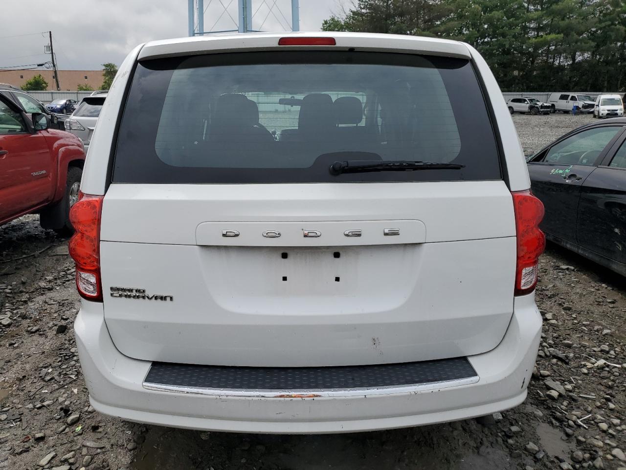 2014 Dodge Grand Caravan Se VIN: 2C4RDGBG4ER261188 Lot: 62552865