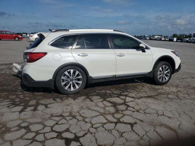  SUBARU OUTBACK 2019 Biały